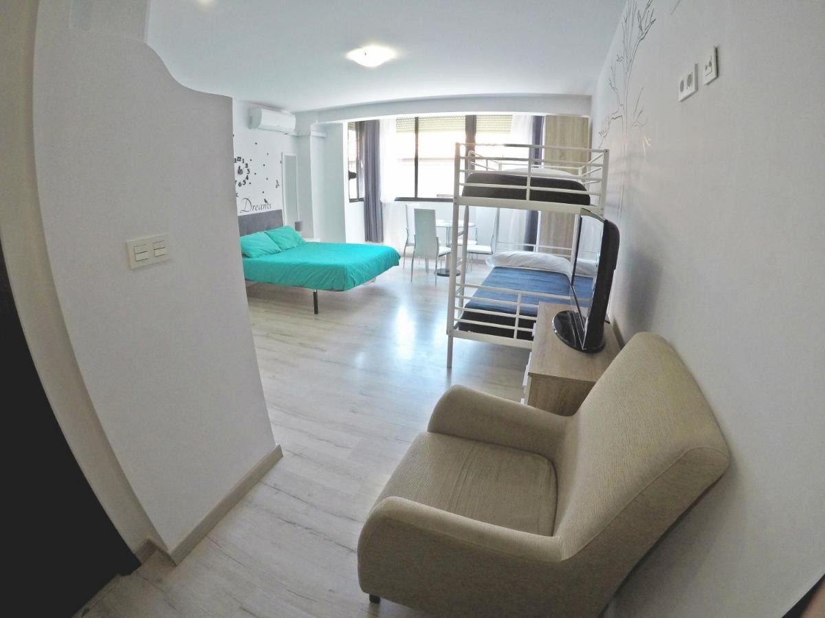 Mesonhomes Suites Center - Stay & Work Гранада Екстер'єр фото